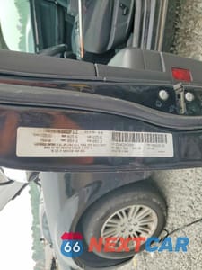 Zdjęcie 12 z 12 samochodu: 2010 CHRYSLER 300 TOURING VIN:2C3CA4CD2AH122893 - miniatura