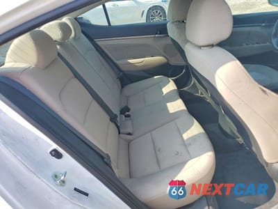 Zdjęcie 10 z 12 samochodu: 2017 HYUNDAI ELANTRA SE VIN:5NPD84LF9HH002314 - miniatura