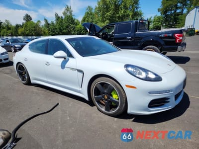 Czwarte zdjęcie samochodu z boku: 2016 PORSCHE PANAMERA SE HYBRID VIN:WP0AD2A75GL041314 - miniatura
