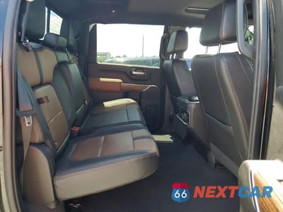 Zdjęcie 10 z 13 samochodu: 2023 CHEVROLET SILVERADO K2500 HIGH COUNTRY VIN:1GC4YREY7PF148019 - miniatura