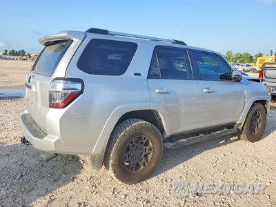 Trzecie zdjęcie samochodu z tyłu: 2024 TOYOTA 4RUNNER SR5 PREMIUM VIN:JTEFU5JR4R5307420 - miniatura