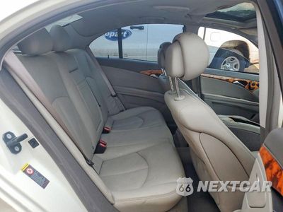 Zdjęcie 10 z 13 samochodu: 2007 MERCEDES-BENZ E 350 VIN:WDBUF56X27B034200 - miniatura