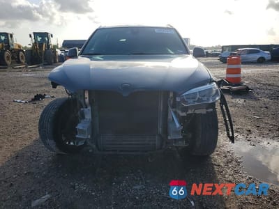 Piąte zdjęcie samochodu w środku: 2018 BMW X5 XDRIVE35I VIN:5UXKR0C50J0X88607 - miniatura