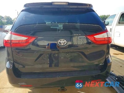 Zdjęcie 6 z 13 samochodu: 2019 TOYOTA SIENNA XLE 8-PASSENGER VIN:5TDYZ3DC0KS997001 - miniatura