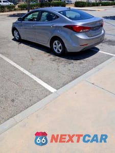 Trzecie zdjęcie samochodu z tyłu: 2015 HYUNDAI ELANTRA SE VIN:KMHDH4AE9FU450027 - miniatura