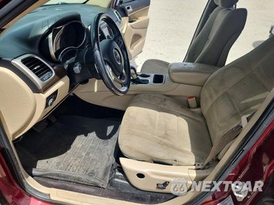 Zdjęcie 7 z 13 samochodu: 2016 JEEP GRAND CHEROKEE LAREDO VIN:1C4RJFAGXGC471598 - miniatura
