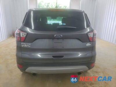 Zdjęcie 6 z 13 samochodu: 2017 FORD ESCAPE SE VIN:1FMCU0GD2HUA74563 - miniatura