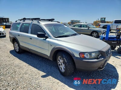 Czwarte zdjęcie samochodu z boku: 2004 VOLVO XC70 VIN:YV1SZ59H341163515 - miniatura