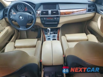 Zdjęcie 8 z 12 samochodu: 2013 BMW X5 XDRIVE35D VIN:5UXZW0C5XD0B90295 - miniatura