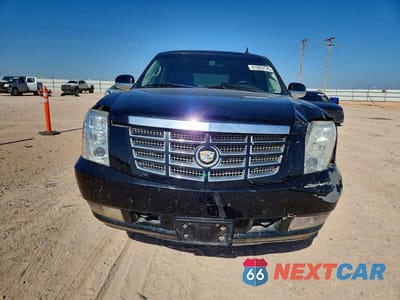 Piąte zdjęcie samochodu w środku: 2011 CADILLAC ESCALADE PREMIUM VIN:1GYS3CEF0BR184749 - miniatura