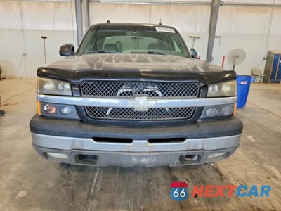Piąte zdjęcie samochodu w środku: 2004 CHEVROLET SILVERADO K1500 VIN:2GCEK13T441304597 - miniatura