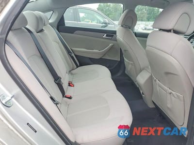 Zdjęcie 10 z 12 samochodu: 2016 HYUNDAI SONATA SE VIN:5NPE24AF5GH312225 - miniatura