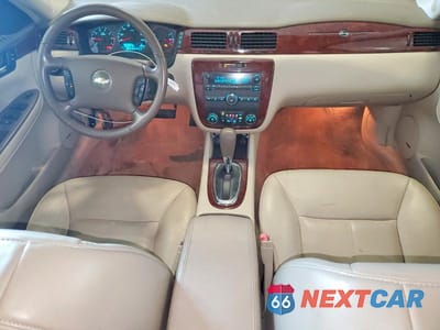 Zdjęcie 8 z 12 samochodu: 2008 CHEVROLET IMPALA LTZ VIN:2G1WU583989242385 - miniatura