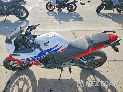 Trzecie zdjęcie samochodu z tyłu: 2014 HONDA CBR500 R VIN:MLHPC4410E5100266 - miniatura