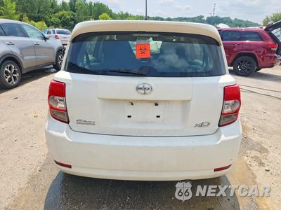 Zdjęcie 6 z 12 samochodu: 2014 SCION XD BASE VIN:JTKKUPB48E1044120 - miniatura