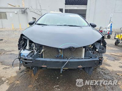 Piąte zdjęcie samochodu w środku: 2018 TOYOTA COROLLA LE VIN:2T1BURHE8JC968064 - miniatura