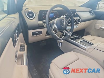 Zdjęcie 8 z 13 samochodu: 2026 MERCEDES-BENZ GLA 250 4MATIC VIN:W1N4N4HB3TJ785184 - miniatura