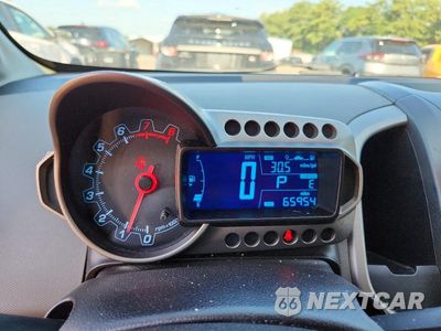 Zdjęcie 9 z 12 samochodu: 2014 CHEVROLET SONIC LT VIN:1G1JC6SB3E4174893 - miniatura