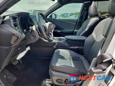 Zdjęcie 7 z 14 samochodu: 2025 LEXUS TX 350 PREMIUM VIN:5TDAAAA61SS015763 - miniatura
