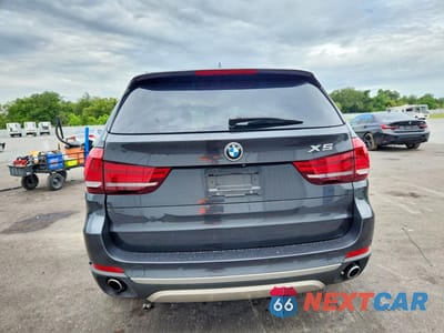 Zdjęcie 6 z 13 samochodu: 2017 BMW X5 SDRIVE35I VIN:5UXKR2C53H0U18340 - miniatura