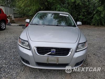 Piąte zdjęcie samochodu w środku: 2010 VOLVO V50 2.4I VIN:YV1390MW4A2573680 - miniatura