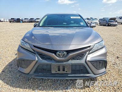 Piąte zdjęcie samochodu w środku: 2023 TOYOTA CAMRY SE VIN:4T1G11AK3PU758933 - miniatura