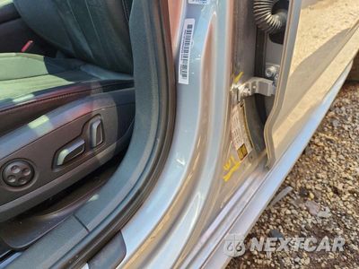 Zdjęcie 12 z 13 samochodu: 2017 AUDI A4 PREMIUM PLUS VIN:WAUENAF43HN004241 - miniatura