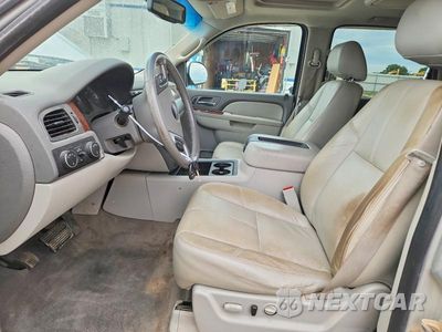 Zdjęcie 7 z 13 samochodu: 2011 GMC YUKON SLT VIN:1GKS2CE0XBR346606 - miniatura