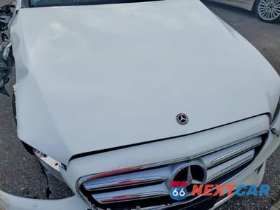 Zdjęcie 11 z 13 samochodu: 2020 MERCEDES-BENZ E 350 4MATIC VIN:W1KZF8EB6LA759223 - miniatura