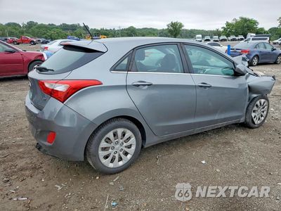 Trzecie zdjęcie samochodu z tyłu: 2017 HYUNDAI ELANTRA GT BASE VIN:KMHD35LH8HU376811 - miniatura