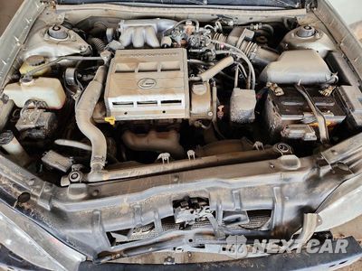 Zdjęcie 11 z 12 samochodu: 1998 LEXUS ES 300 VIN:JT8BF28G6W0100129 - miniatura