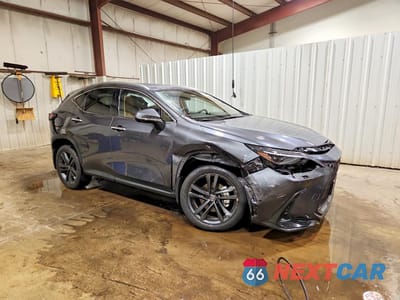 Czwarte zdjęcie samochodu z boku: 2025 LEXUS NX 450H+ BASE VIN:JTJHKCFZXS2058660 - miniatura