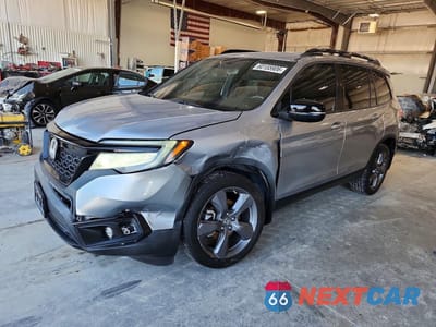 2019 HONDA PASSPORT TOURING 5FNYF7H97KB000403 - główne zdjęcie licytacji z USA - miniatura