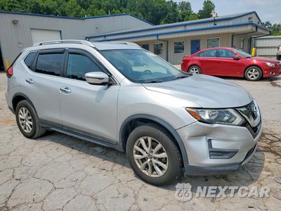 Czwarte zdjęcie samochodu z boku: 2017 NISSAN ROGUE SV VIN:5N1AT2MV0HC854716 - miniatura