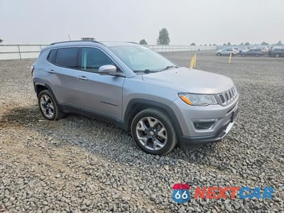 Czwarte zdjęcie samochodu z boku: 2019 JEEP COMPASS LIMITED VIN:3C4NJDCB7KT753411 - miniatura