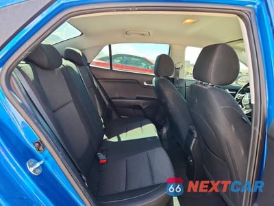 Zdjęcie 10 z 13 samochodu: 2023 KIA RIO S VIN:3KPA24ADXPE529643 - miniatura