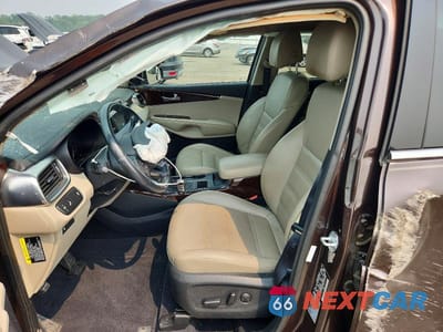Zdjęcie 7 z 13 samochodu: 2017 KIA SORENTO EX VIN:5XYPHDA5XHG314754 - miniatura