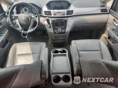 Zdjęcie 8 z 13 samochodu: 2016 HONDA ODYSSEY EXL VIN:5FNRL5H60GB052938 - miniatura