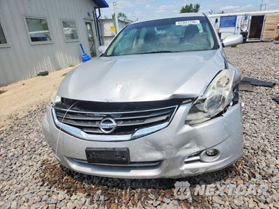 Piąte zdjęcie samochodu w środku: 2012 NISSAN ALTIMA 2.5 VIN:1N4AL2AP4CN410459 - miniatura