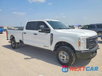 Czwarte zdjęcie samochodu z boku: 2024 FORD F250 SUPER DUTY VIN:1FT7W2BT9REC18955 - miniatura