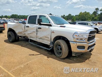 Czwarte zdjęcie samochodu z boku: 2020 RAM 3500 TRADESMAN VIN:3C63RRGL8LG198275 - miniatura