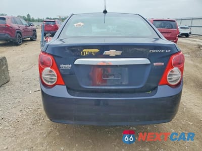 Zdjęcie 6 z 12 samochodu: 2015 CHEVROLET SONIC LT VIN:1G1JC5SB5F4198964 - miniatura