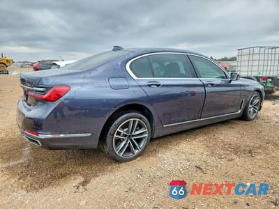 Trzecie zdjęcie samochodu z tyłu: 2020 BMW 750 VIN:WBA7U2C02LGM26985 - miniatura