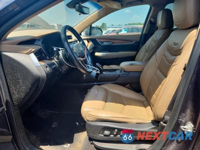 Zdjęcie 7 z 13 samochodu: 2018 CADILLAC XT5 PLATINUM VIN:1GYKNGRS0JZ218194 - miniatura