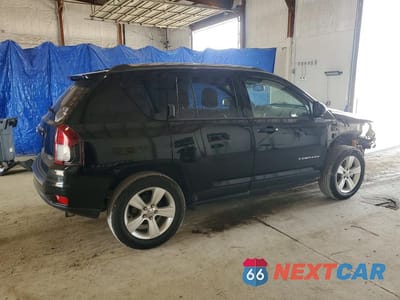 Trzecie zdjęcie samochodu z tyłu: 2015 JEEP COMPASS LATITUDE VIN:1C4NJDEB2FD396616 - miniatura