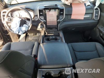 Zdjęcie 8 z 12 samochodu: 2025 RAM 1500 BIG HORN VIN:1C6RRFFG0SN566418 - miniatura