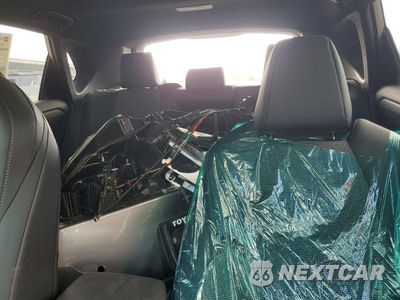 Zdjęcie 10 z 13 samochodu: 2026 TOYOTA BZ XLE VIN:JTMBDAFB0TA010893 - miniatura