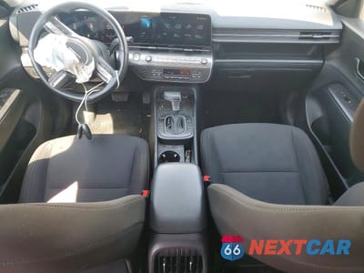Zdjęcie 8 z 13 samochodu: 2025 HYUNDAI KONA SEL VIN:KM8HB3ABXSU233017 - miniatura
