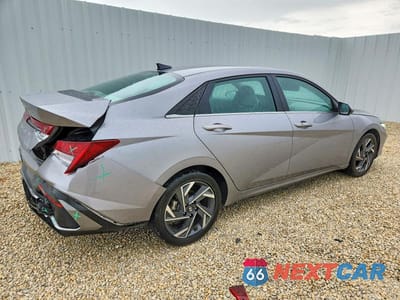 Trzecie zdjęcie samochodu z tyłu: 2025 HYUNDAI ELANTRA SEL VIN:KMHLS4DG5SU975090 - miniatura