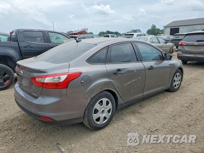 Trzecie zdjęcie samochodu z tyłu: 2014 FORD FOCUS VIN:1FADP3E27EL286188 - miniatura